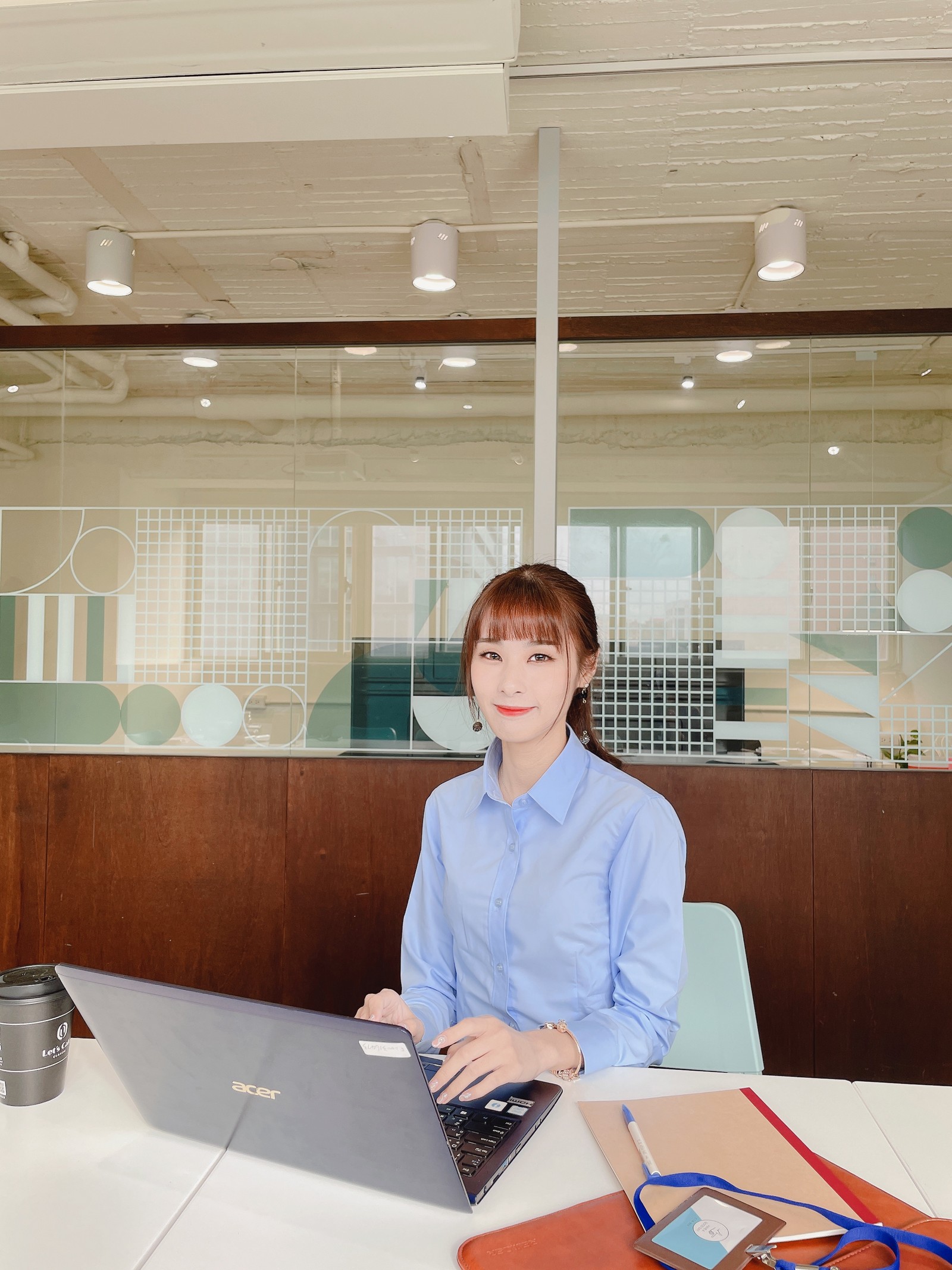 泥泥汝 OL 女郎 B 主题 写真＋视频合集｜高人气职业风作品（350P｜12V｜840MB）插图