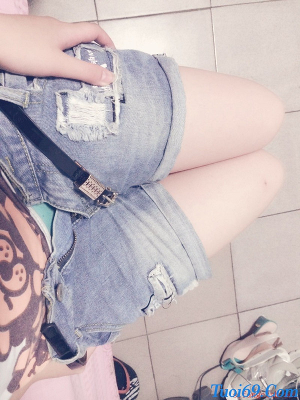 tuoi69-full-anh-sex-tinh-duc-em-sinh-vien-vhnt-trung-uong-tq- (1