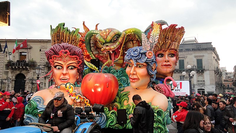 Carnevale 2023, da Venezia ad Acireale i più famosi in Italia Carnevale 2023, da Venezia ad Acireale i più famosi in Italia