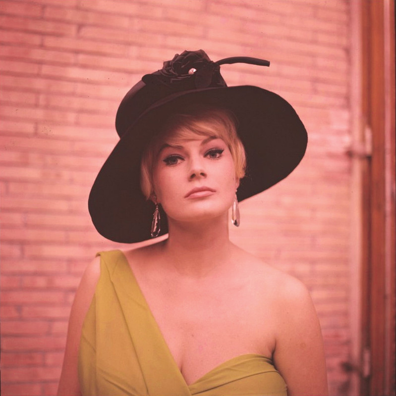 anita_ekberg_md13