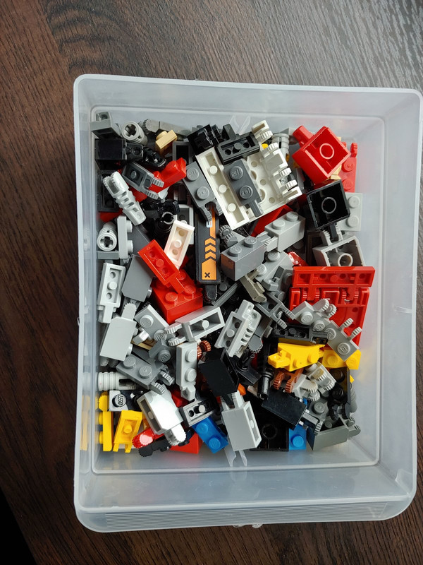 19. Who'da thought I had so many clicky hinges?