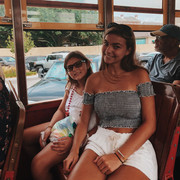 2018-07-17 20.31.58 1825629523749468805_612608695