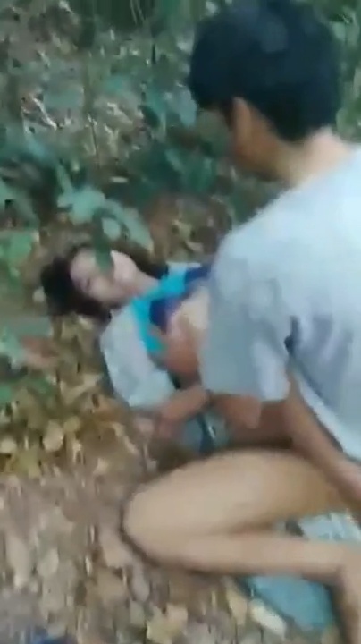 College Couple Caught Fucking in Jungle