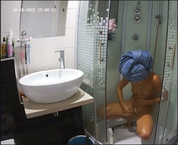 [Image: Voyeur17255085532.jpg]