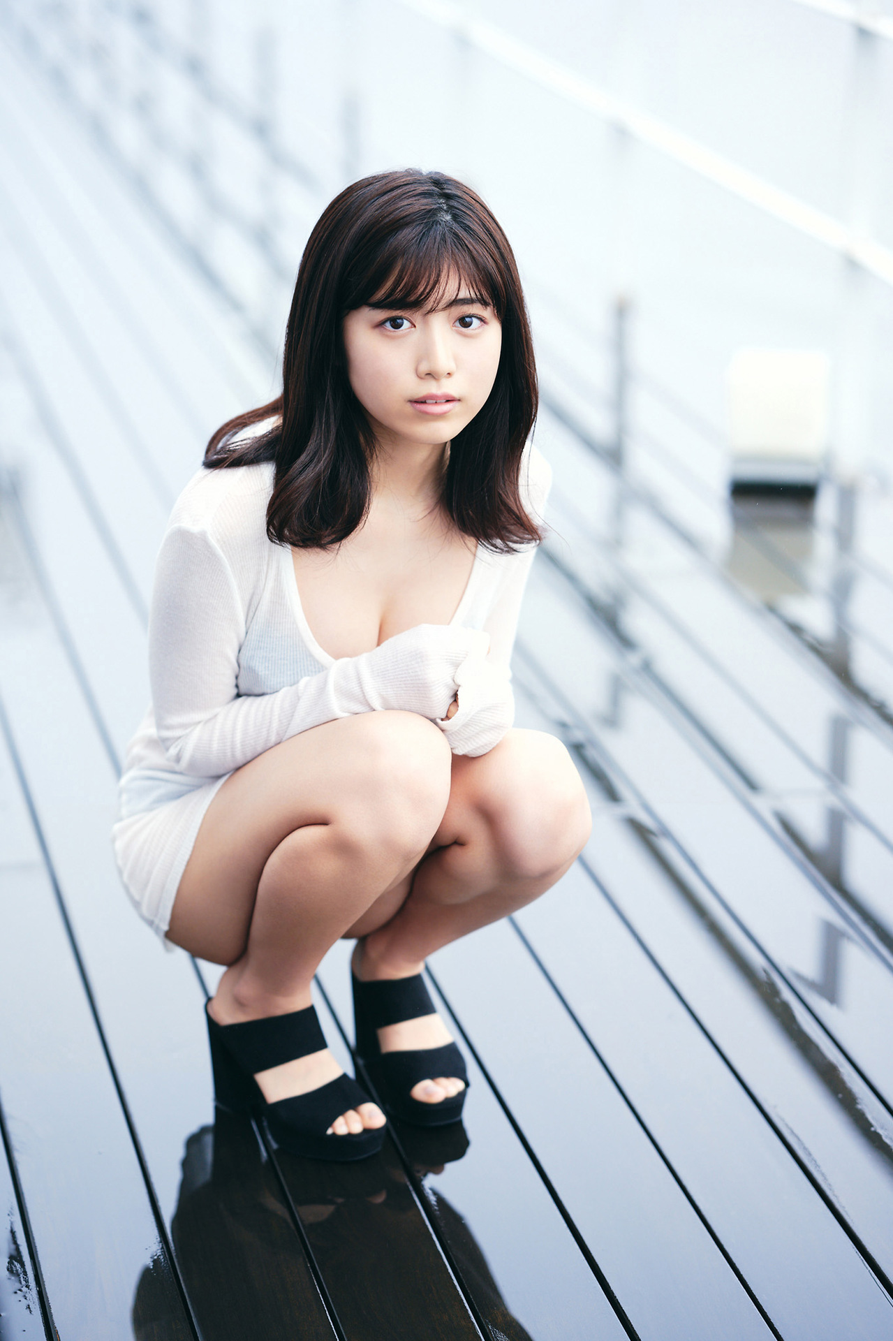 吉田莉桜 NO.002「オトナの色香ｖｏｌ．１」 35