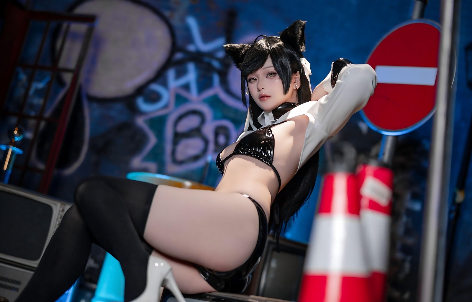 屿鱼 Yuyu 碧蓝航线 爱宕 赛车服 Cosplay 写真图集（114P｜142MB）插图1