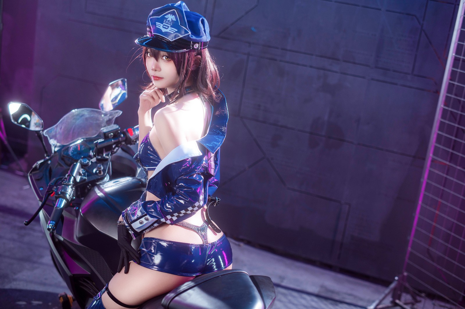 喜欢爱理吗写真套图：艾西Aiwest 碧蓝航线巴尔的摩&信浓赛车女郎COS（47P-199.7M）插图8