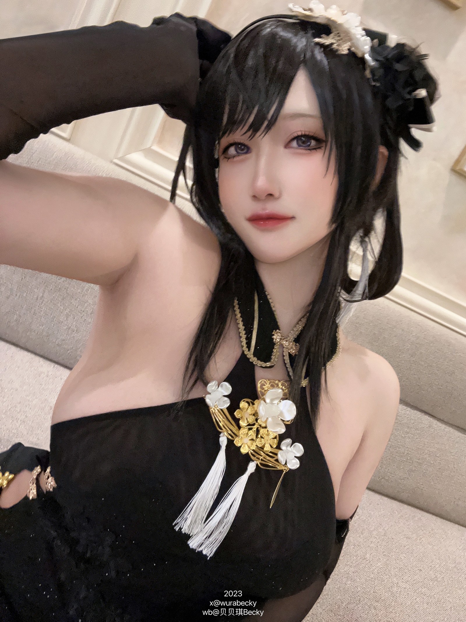 贝贝琪 Becky 镇海 Cosplay 写真集｜角色主题高清摄影（24P｜159MB）插图