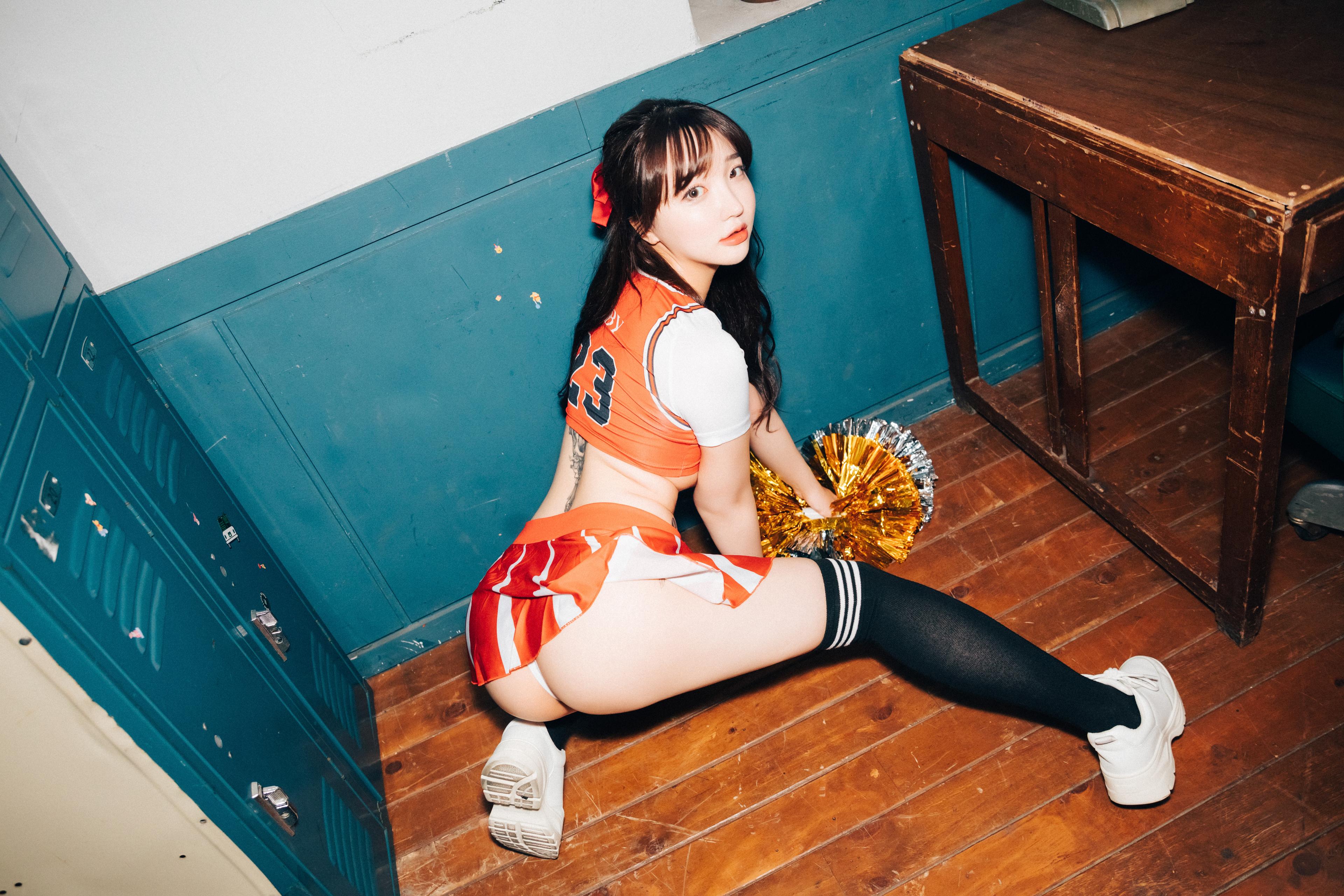 孫樂樂(손예은) NO.087 Loozy - CHEER UP 10