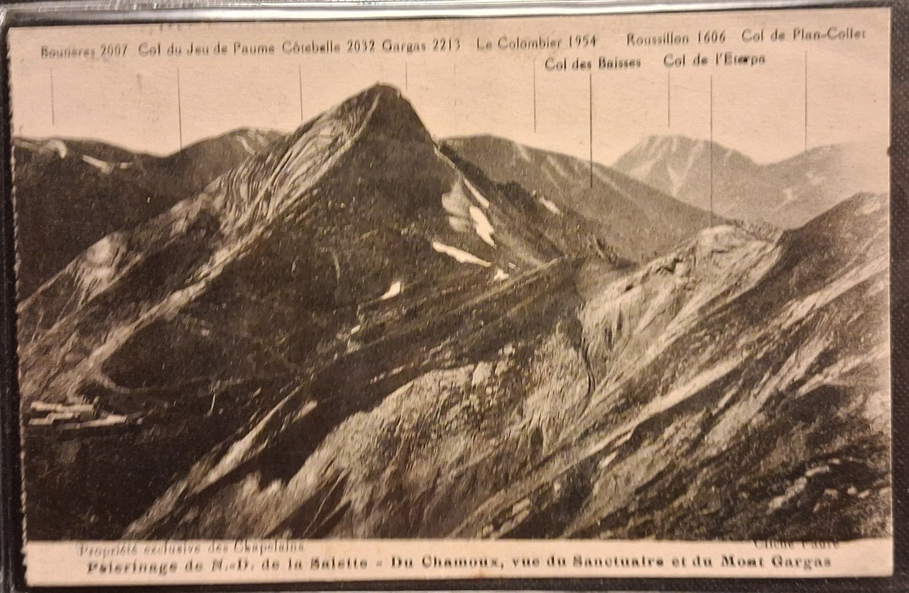 20260831-012516-Grande
