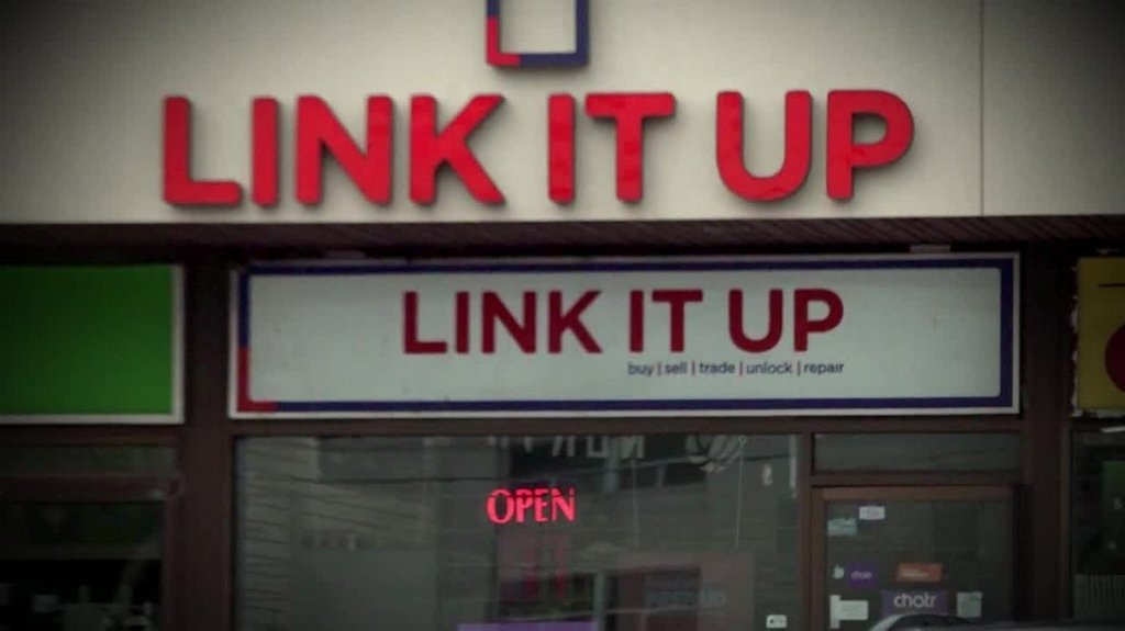 [Image: 1yo8vu3n2kph.jpg]