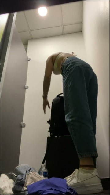 [Image: Dressing82095508225020260428.jpg]