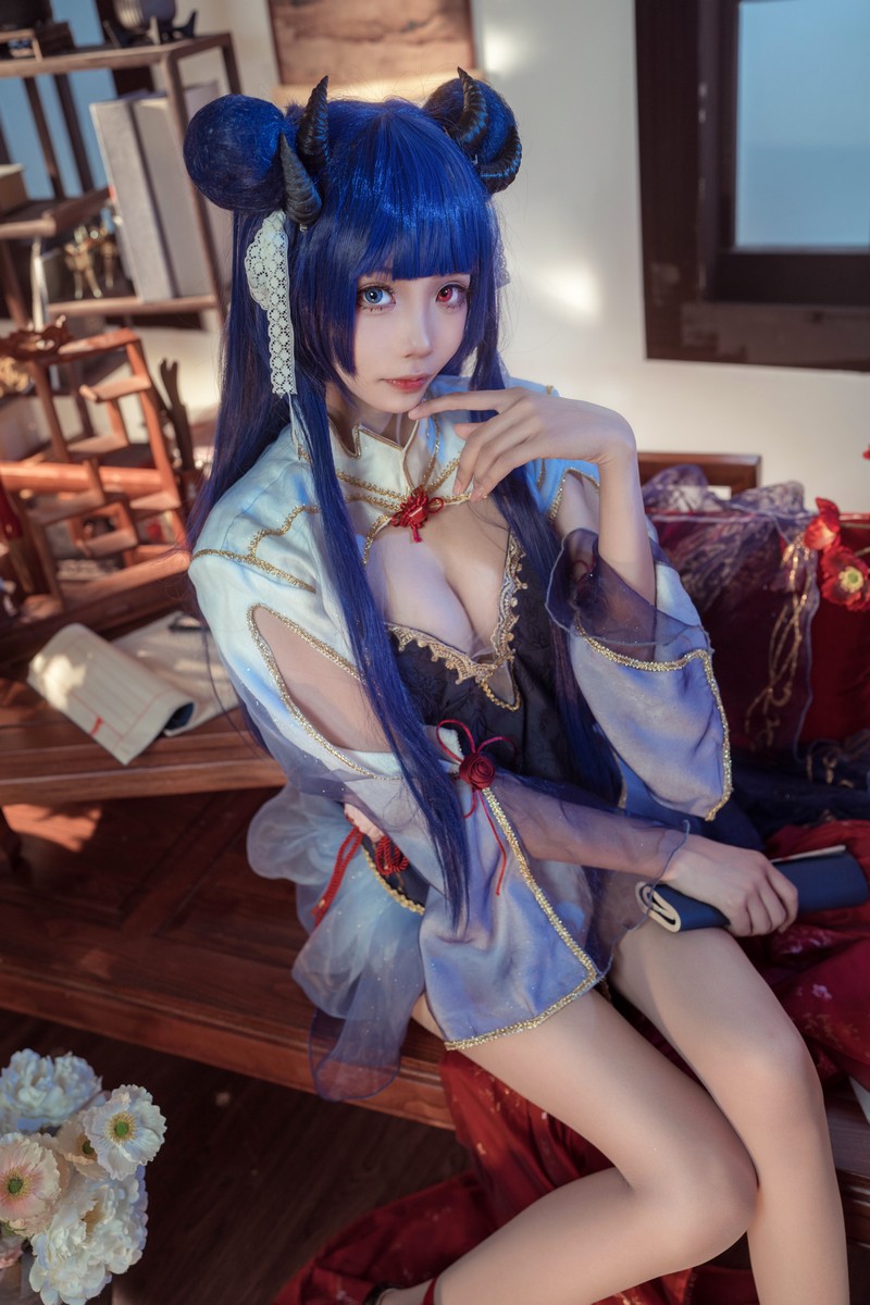 艾西Aiwest 伊吹新年旗袍Cosplay写真图集 新年主题高清图集 35P (396.8M)插图2
