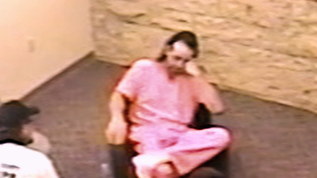 [Image: 7kn2u24frjag.png]