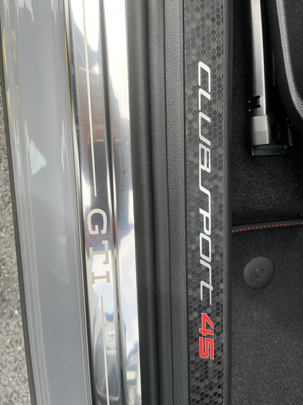 5FC68B57-5AC4-461C-8824-76CE61D7E5A4