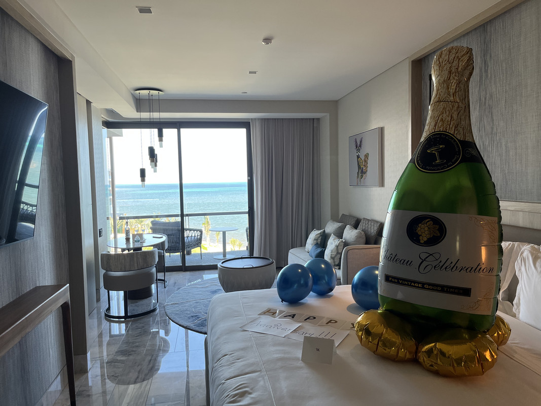 7A00F1D6-1766-4B3D-9627-A4E9B33A2A6D