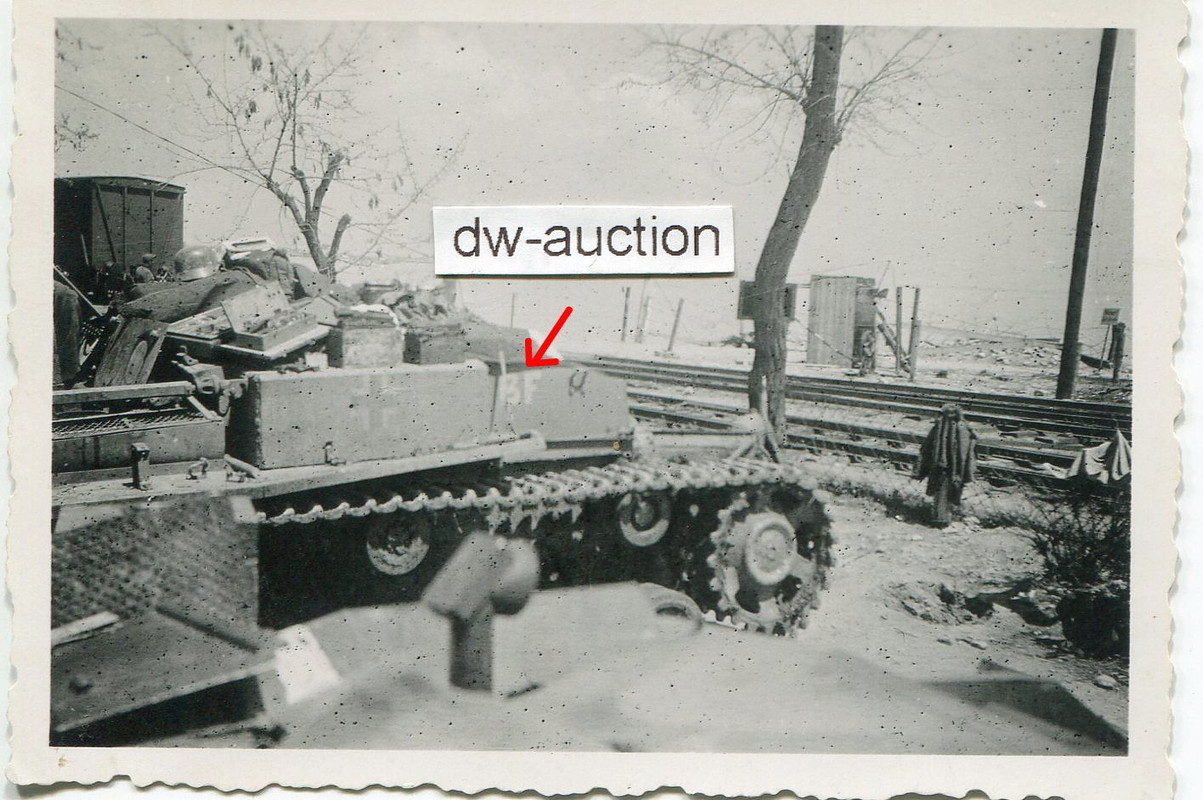 Sturmgeschütz Abt. , Stug mit Kennung in Feodosi