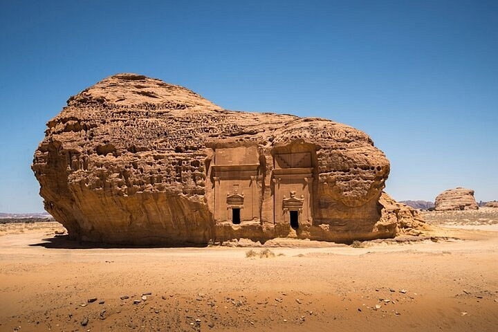 Larea archeologica di Hegra, in Arabia Saudita, sarà una delle località dalle quale scatterà una tappa dellAlUla Tour (Tripadvisor.com)