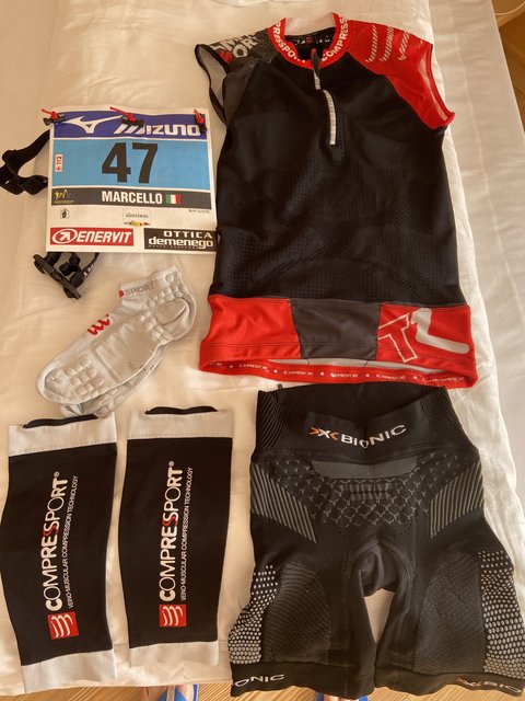 7E8FFA81-D96B-4577-ABDC-39CB7195F548