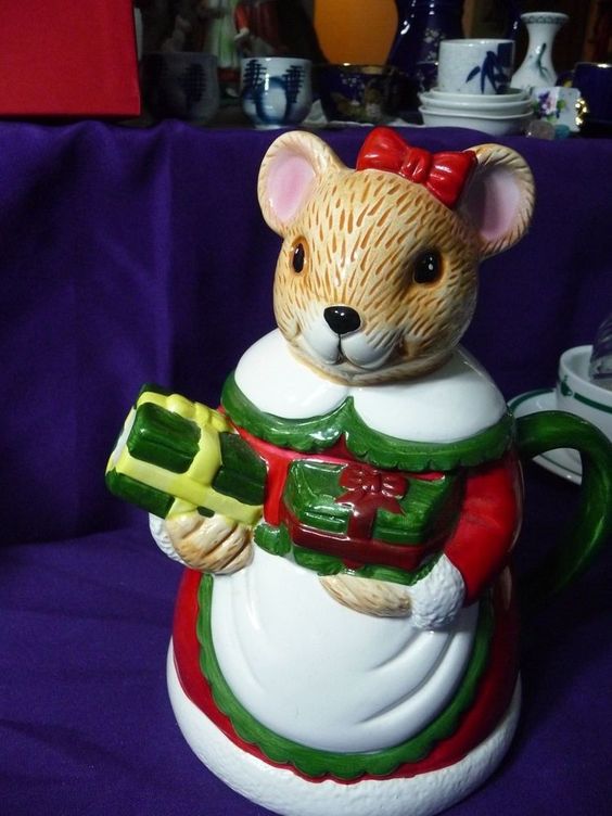 98-mummy-mouse.jpg