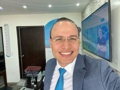 7E040425-CD4A-47BC-AA46-4CD7975AD2A1