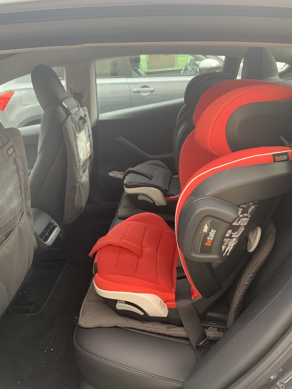 A0EA036E-4A8C-4C25-BA53-19A80D37F248