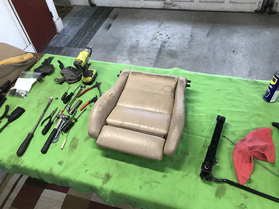 9C7229C1-2562-4327-962E-47E9F0915C2C