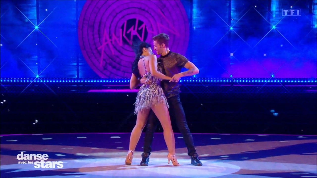 2022-09-09_21_10_TF1_Danse-avec-les-stars.mp4_snapshot_22.47.983