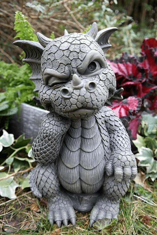 dragon statue