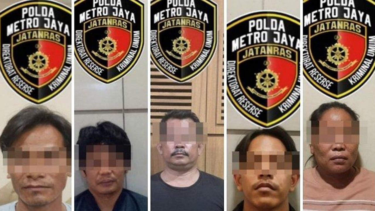 Polisi Dikeroyok dan Mobil Dibakar