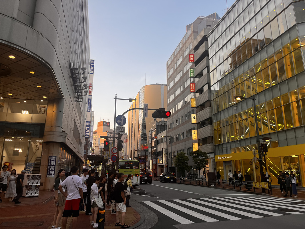 9DB51E22-045C-4A8F-87C4-E2DCF01624DF