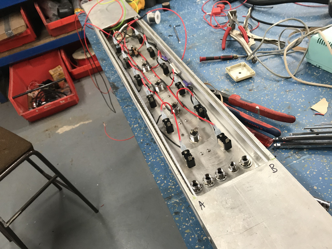 759746E9-F837-423B-8082-1671EF2D915B