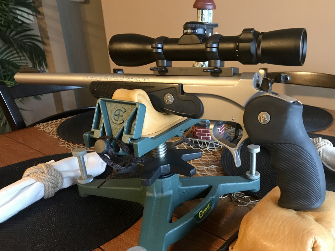 AF05DEA7-3928-4E5D-8C06-4BD8342E1BCE