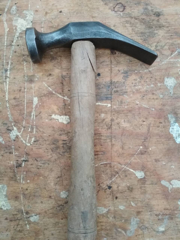 6D60CE73-2A7B-4FBC-AB3D-C13743BA483A