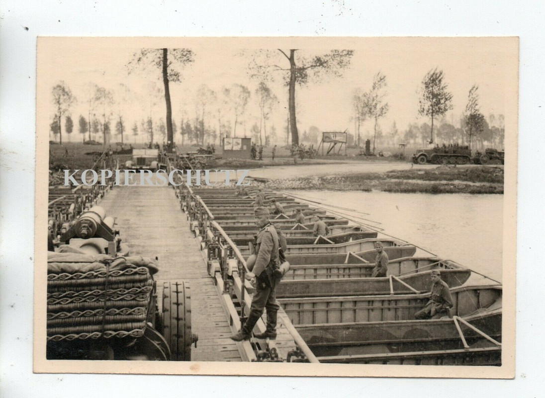 Holland Belgien Frankreich 1940 Pontonbrücke Sdkfz Geschütz Soldat