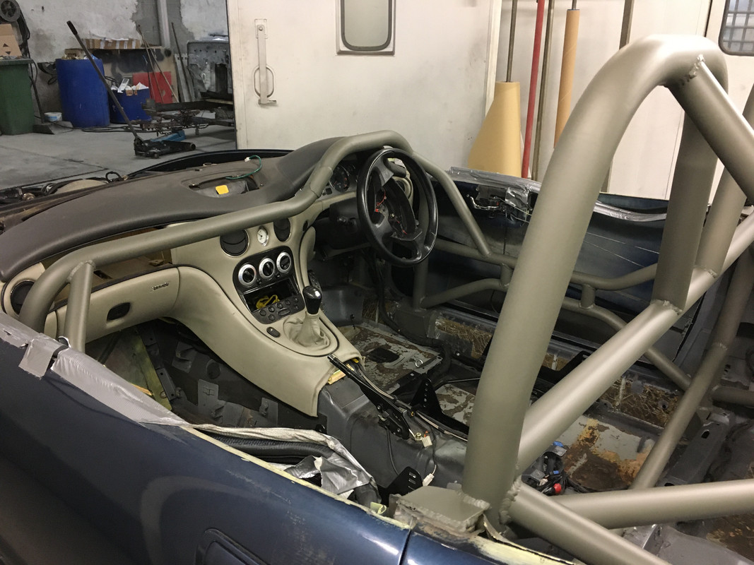 DC88D81A-1977-4DD6-8166-C9885E6CEB5F