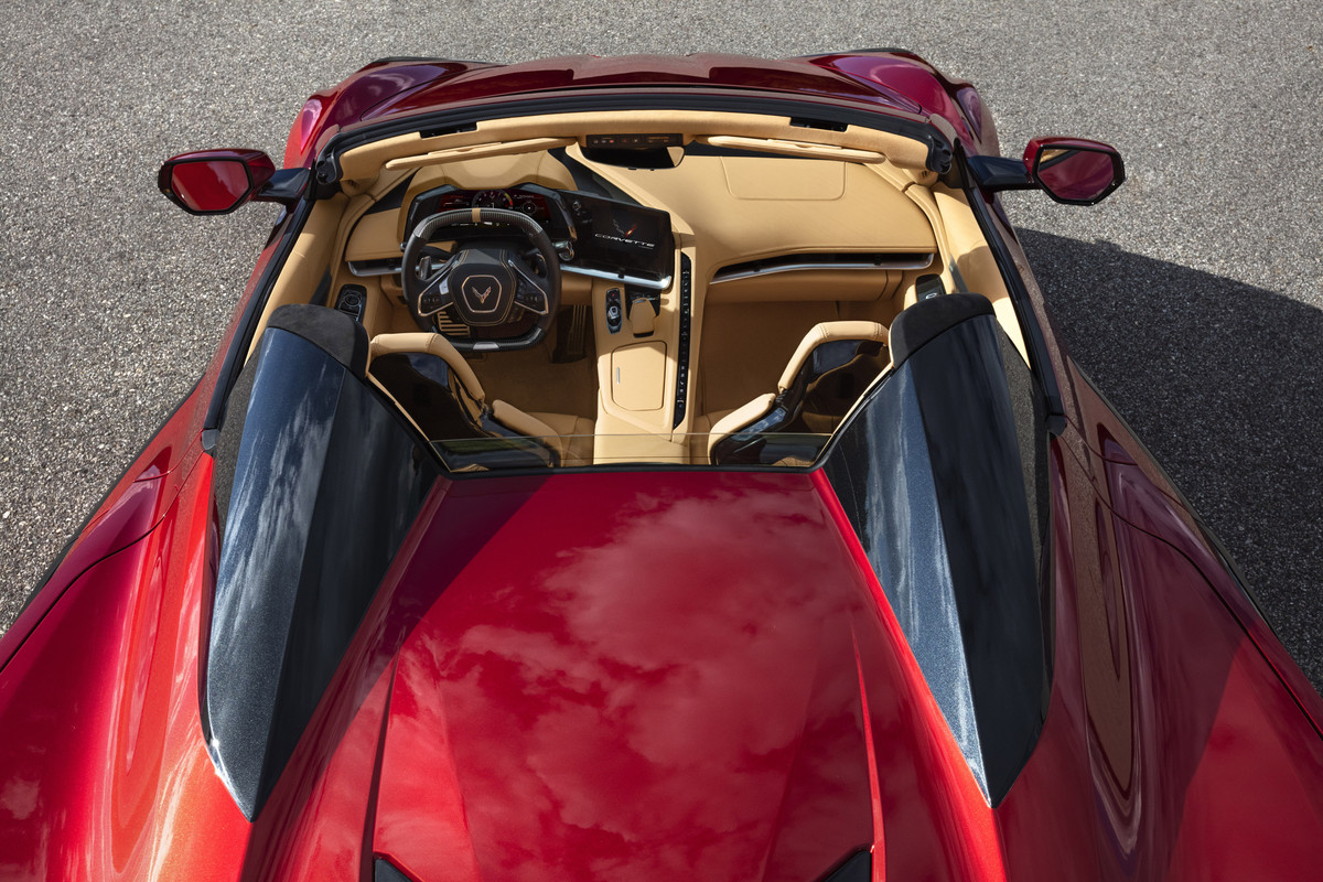 2023-Chevrolet-Corvette-Z06-014