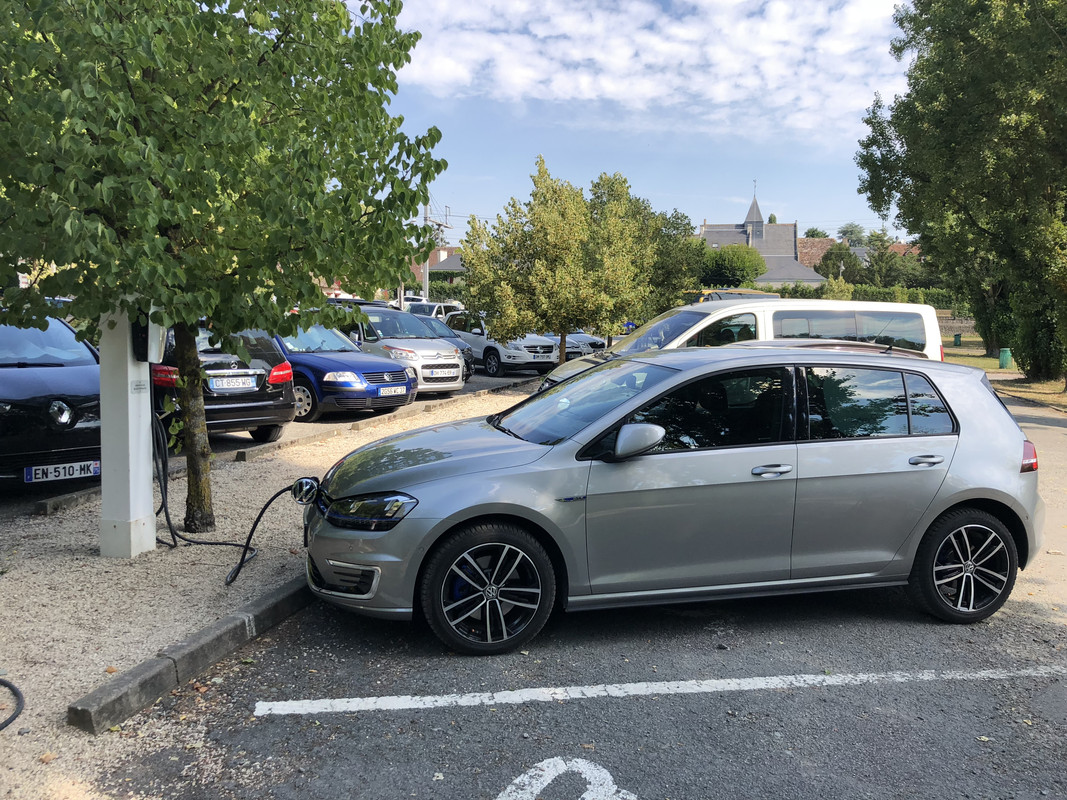 428FB8A0-ADBD-4595-B8CC-E0E22D7BEAD4