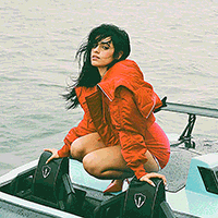 camilacarwateravi5.gif
