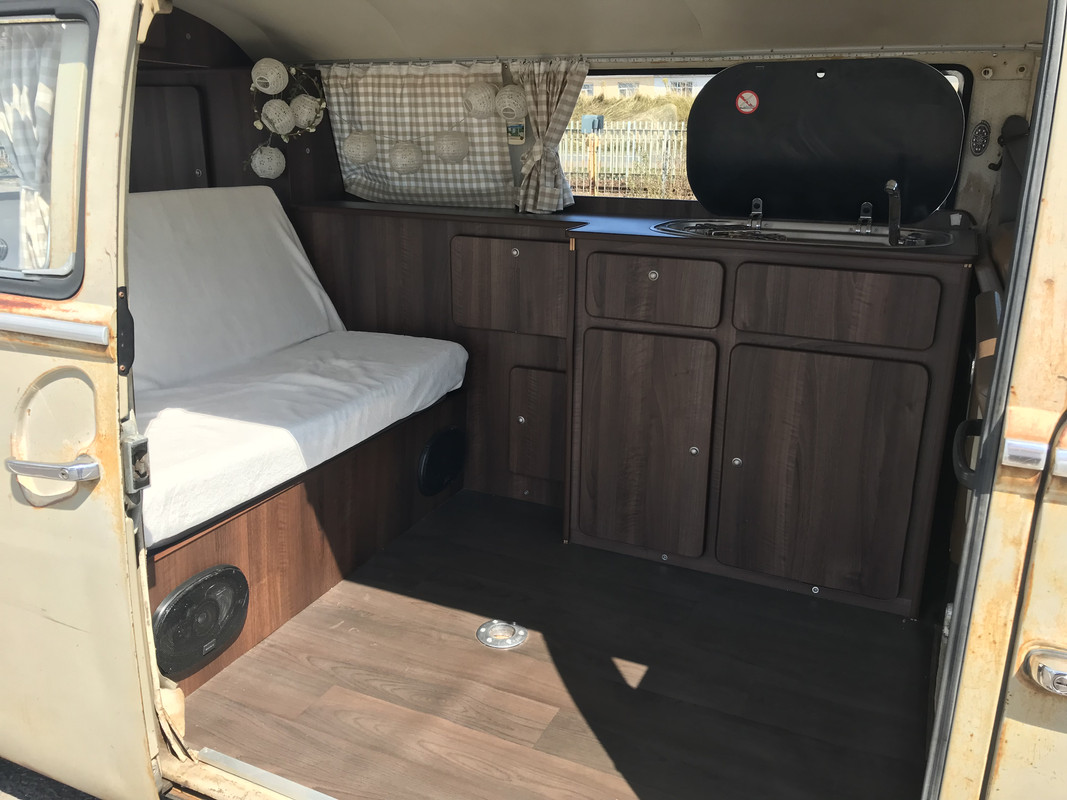 F03CA58B-88C1-48CA-940A-9A8F44035D2E