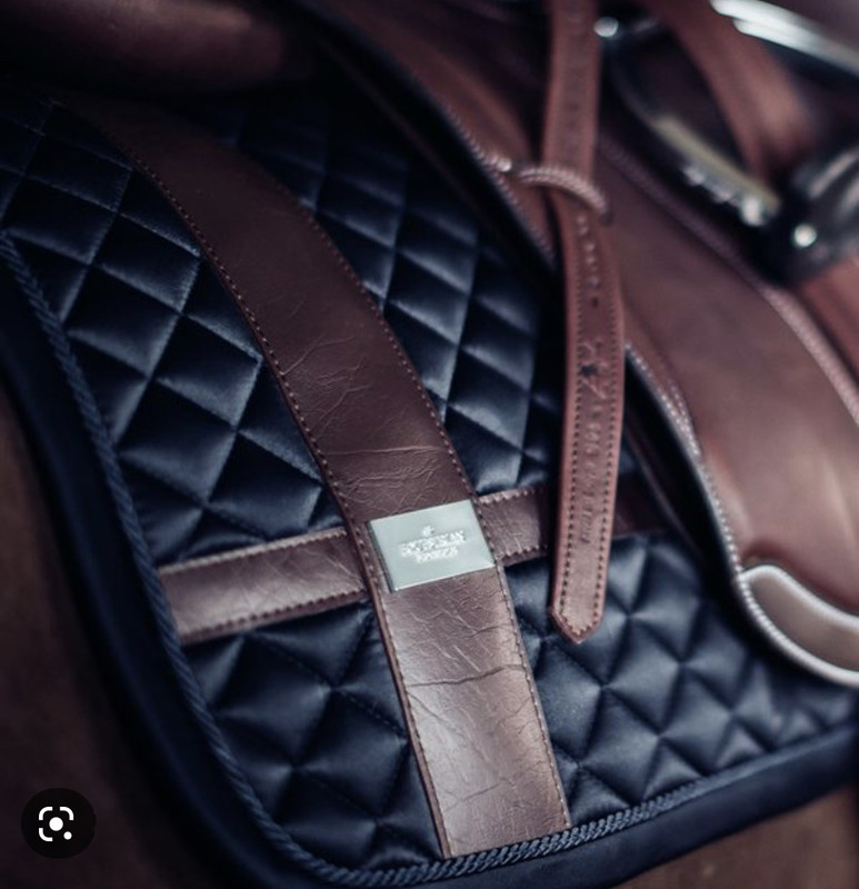 0FFD97CA-C206-4E96-A08D-43C849BE0D1B