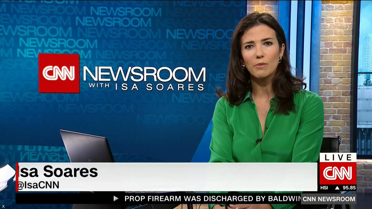 10.22 - 09.00.00 - CNN Newsroom with Isa Soares. Live from London, Is....ts_snapshot_00.05.54_[2021.