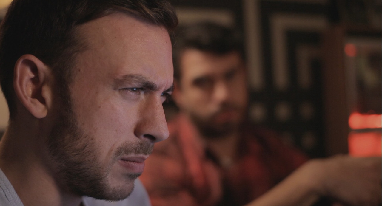 Weekend 2011 Criterion (1080p x265 10bit Tigole).mkv_snapshot_01