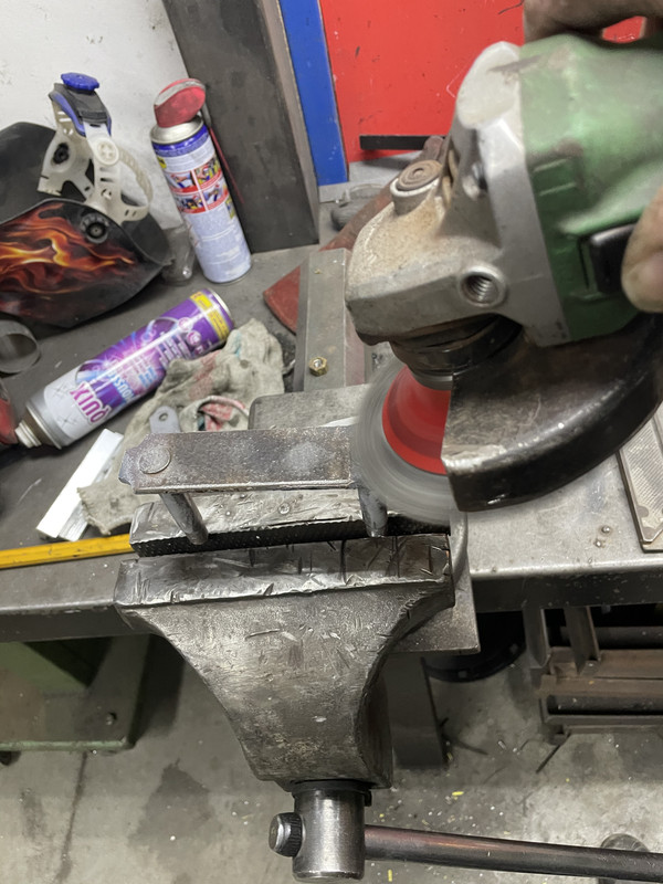 72B3D79B-A4F0-4E83-9724-56FD410A209A