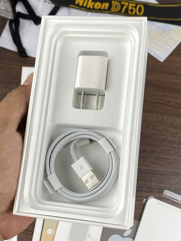 54BB606E-D966-4348-B8F5-669A8619043D