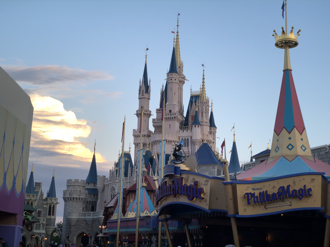 FEC64351-418B-4B56-AEB8-CE4CFD7E8621