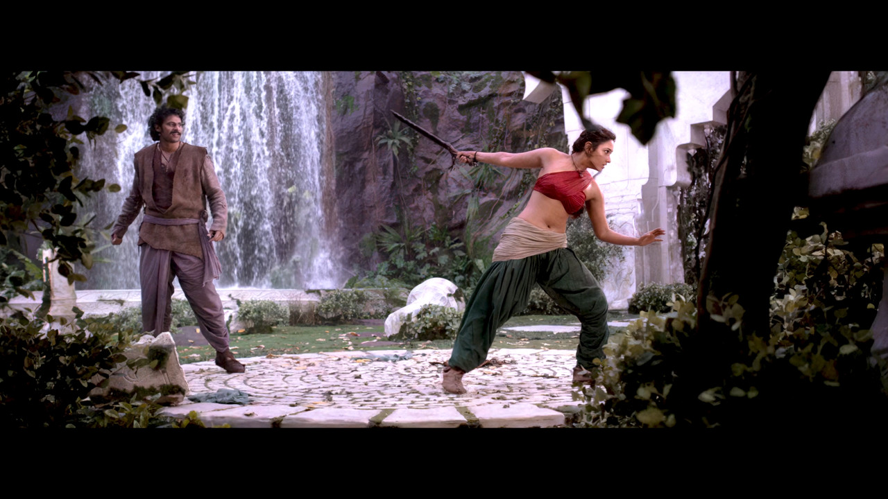 Tamannah Fight Scene From Bahubali 4k.mp4_snapshot_00.33_[2021.04.04_19.11.51]