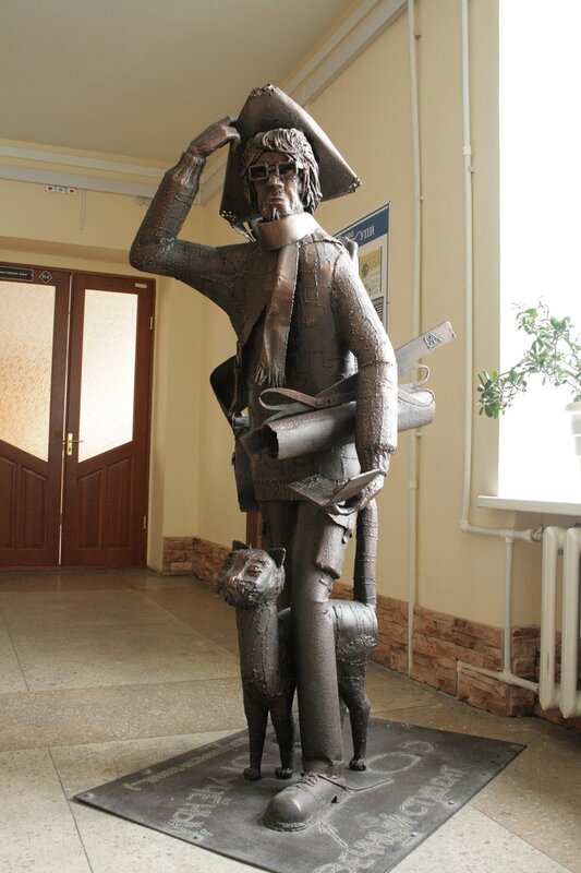 pamyatnik-vechnomu-studentu