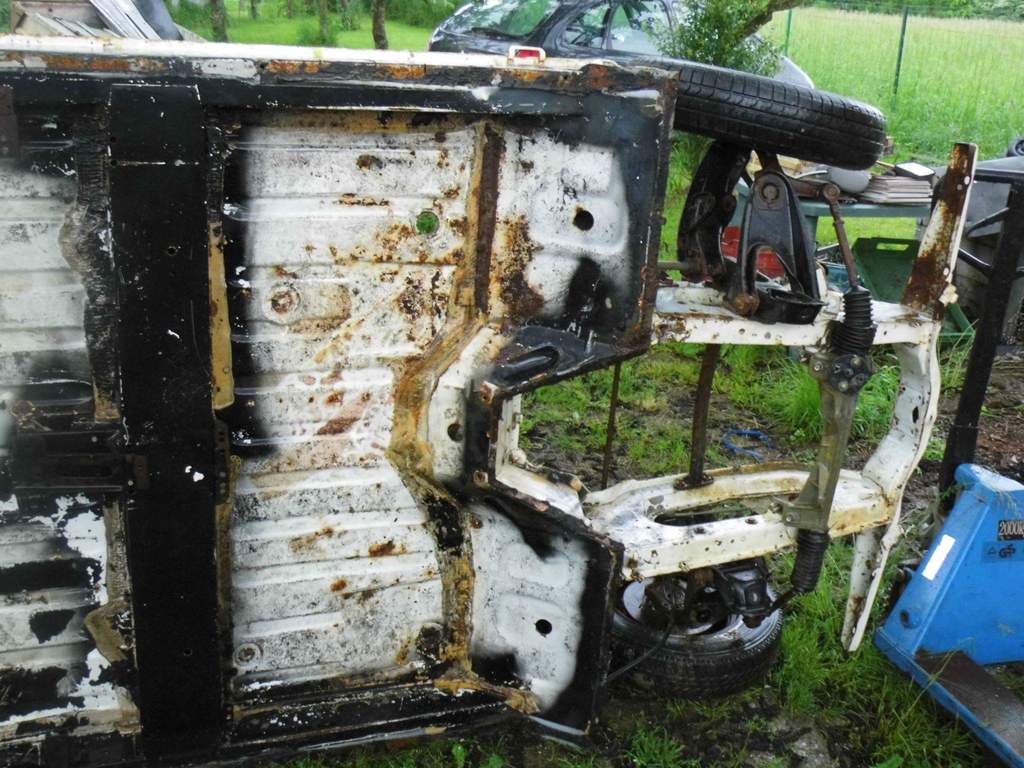 13288586_1746445942266250_1756