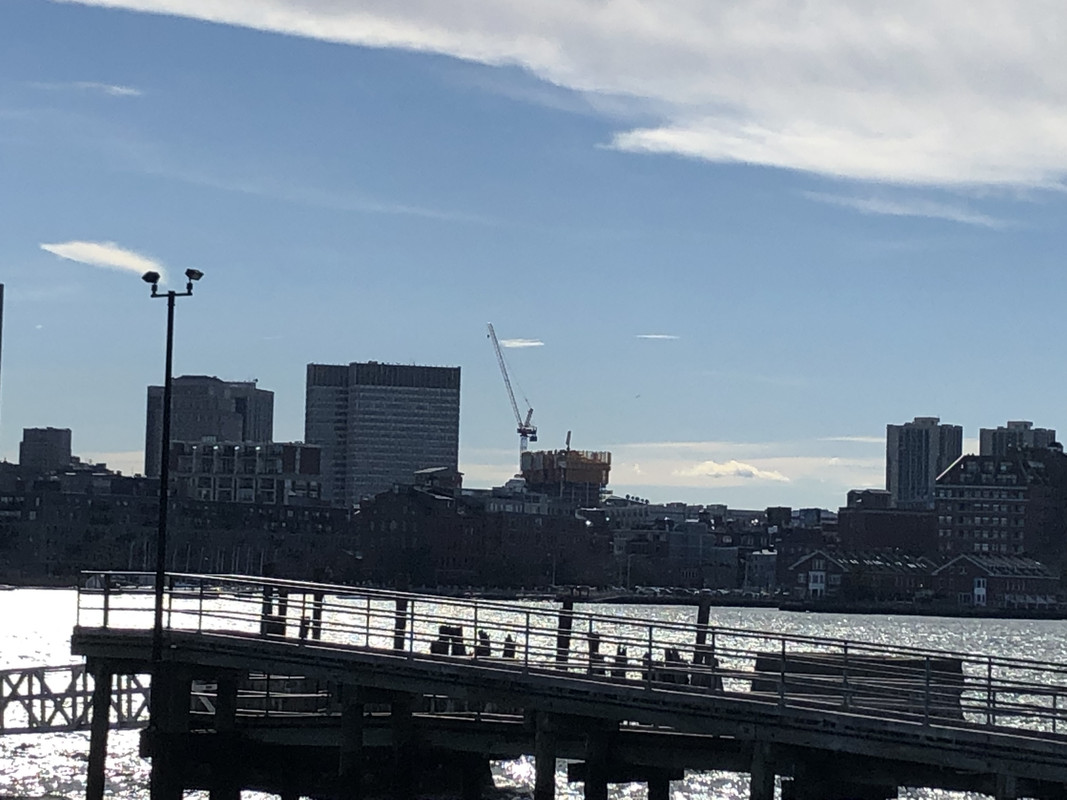 E66097E6-876D-4C36-B7FF-A447F0410F3E